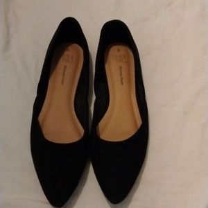 Time and Tru black flats size 6